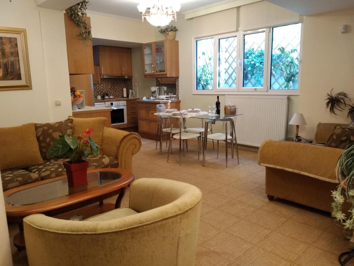 Wonderful Playroom Apartment Atenas Exterior foto